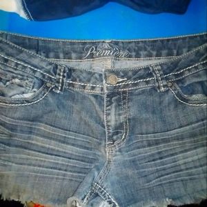 Premiere blue jean shorts
